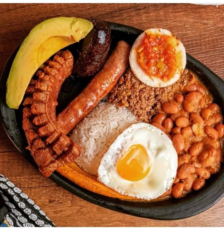 Traditional bandeja paisa